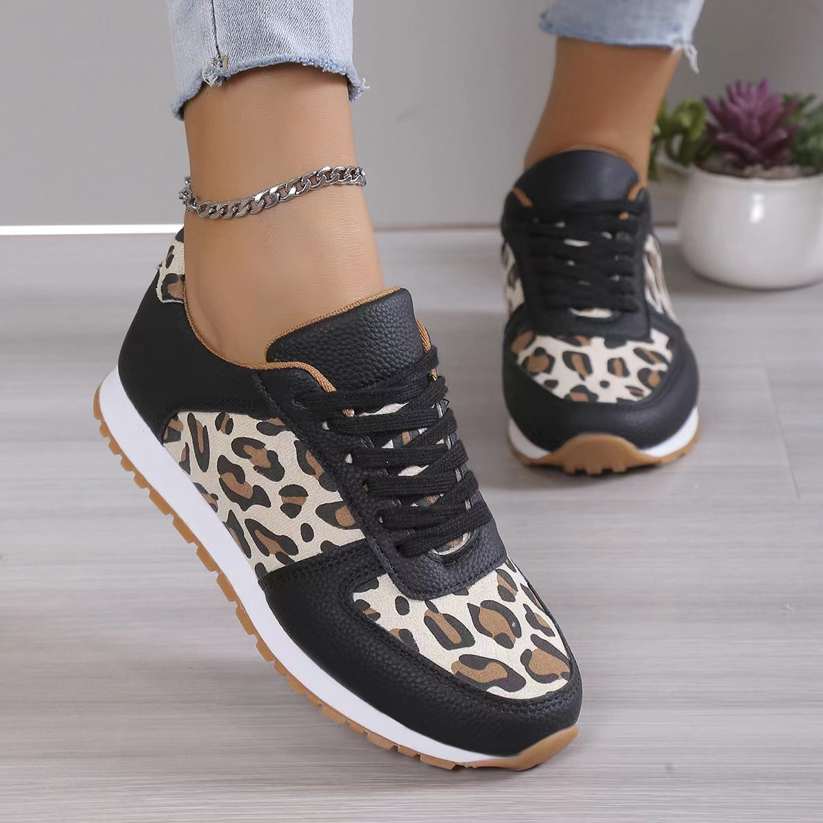 Lace-up Sports Shoes For Women Sneakers Casual Running Walking Flat Shoes Black Size35