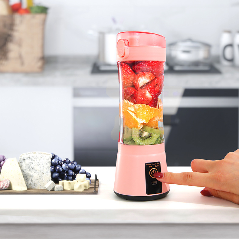 Portable Blender Portable Fruit Electric Juicing Cup Kitchen Gadgets