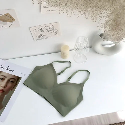 Women's latex sling underwear, comfortable and seamless, no steel ring sports vest, deep V gather bra for ladies green