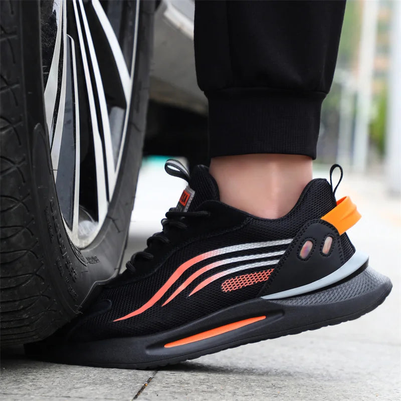 New Anti-smash Anti-puncture Safety Wrok Shoes Indestructible Men Steel Toe Sneakers Wear-resistant Non-slip Kitchen Shoes