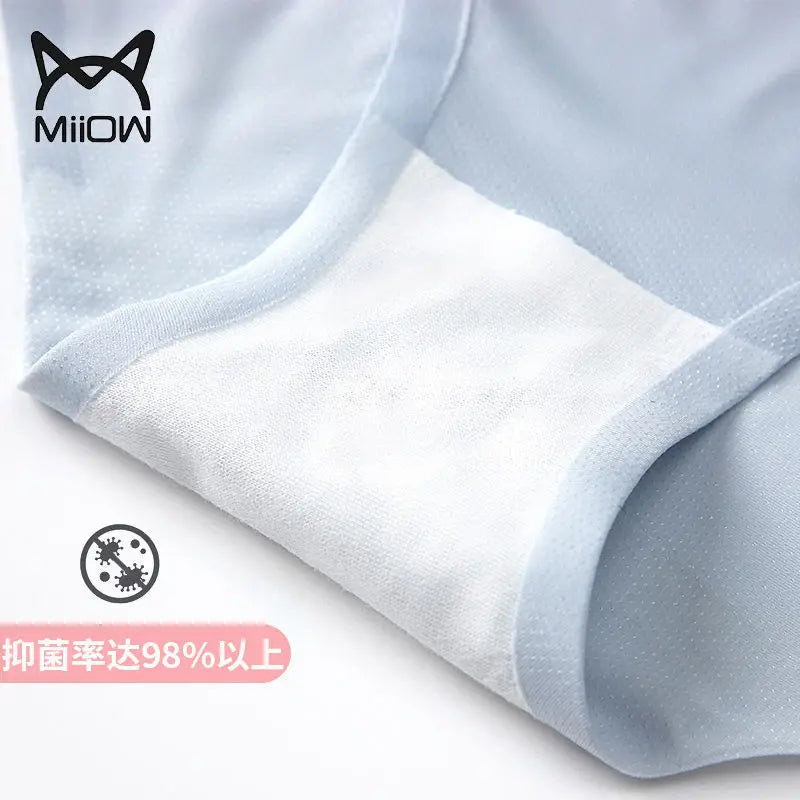 Cat Man 3/4 Ice Silk Women's Underwear Women's Antibacterial Cotton Crotch Adult Traceless Mid rise Silk Slippery New Briefs