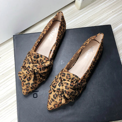 Flat Shoes for Women Suede Velvet Spring Summer Casual Shoes Women Flats Bow Flower Pointed Scoop Shoes Slip on Size 33 34 43