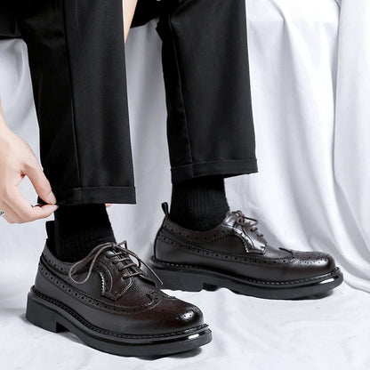 New Trending Brogues Classic Men Dress Shoes Men Oxfords Patent Leather Shoes Lace Up Formal Black Leather Wedding Party Shoes