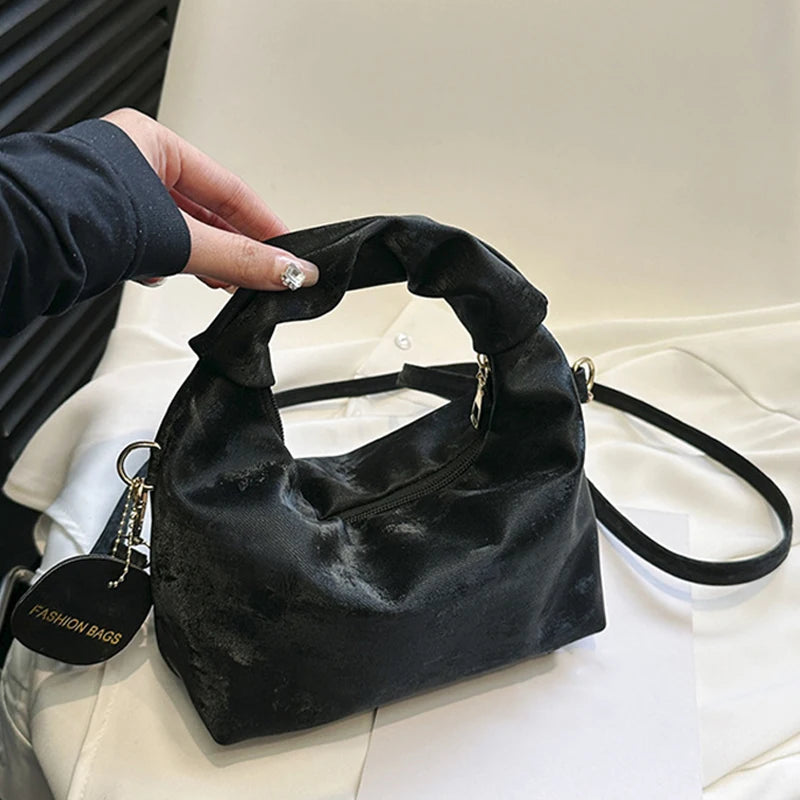 Women S New Fashionable And Simple Crossbody Bag Casual Commuting Handbag