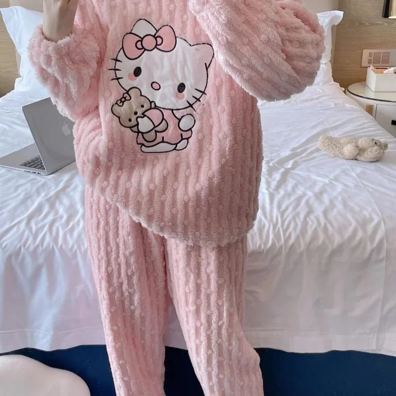 Hello Kitty Autumn Winter Fleecing Pajama Suit Warm Woolen Velvet Loungewear Set Top Elastic Waist Pants Women Sleepwear set