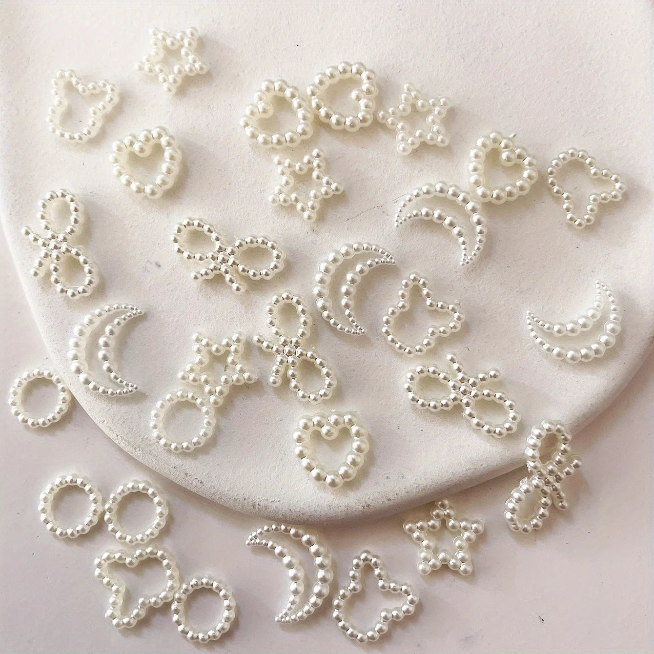 50 Pcs 3D Pearls Nail Charms Heart Star Moon Nail Art Charms Mixed Nail Charms For DIY Manicure Crafts Jewelry Accessories Rice white 30 pcs