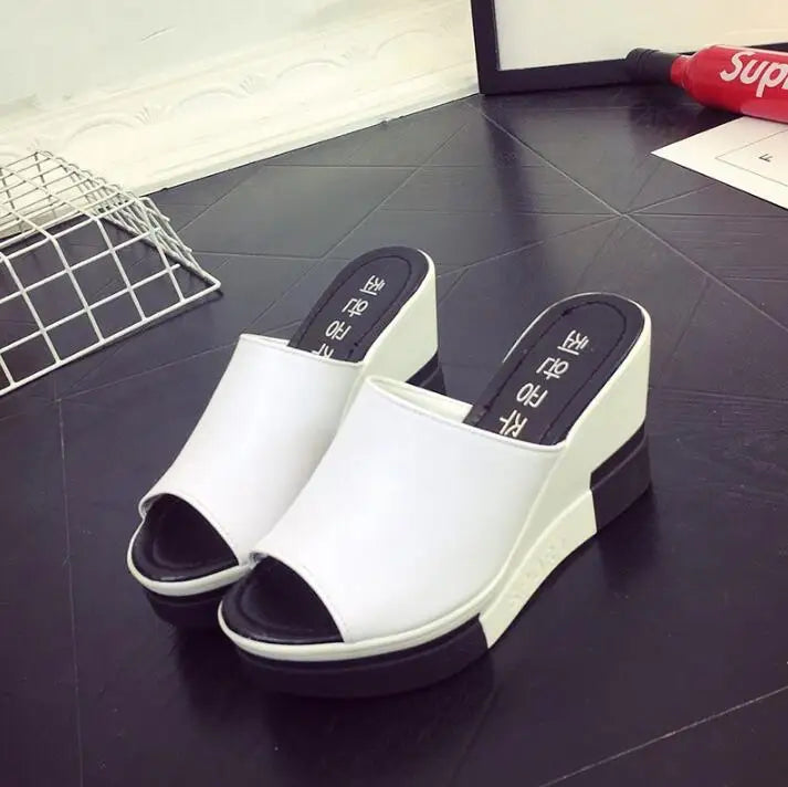 2023 Fashion Flip Flops Women shoes Slippers Platform Summer Shoes Open Toe Wedges Sandals Ladies Shoes women Plus Size 35-40