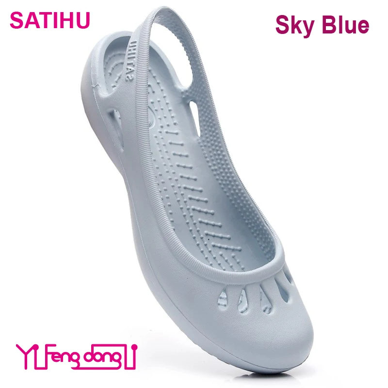 Lovely Satihu Summer New Lightweight Anti Slip Hole Shoes Clog For Women's Flat Bottom Sandals Nurse Outdoor Beach Jelly Sky Blue