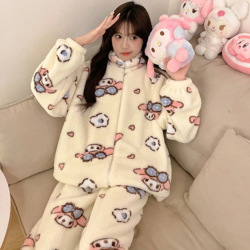 Sanrio Cartoon Hello Kitty Pajamas Female Flannel autumn Winter New Plus Thicken Velvet Sweet Keep Warm Pajamas set leisure wear