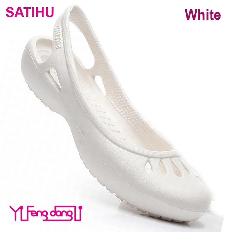 Lovely Satihu Summer New Lightweight Anti Slip Hole Shoes Clog For Women's Flat Bottom Sandals Nurse Outdoor Beach Jelly White