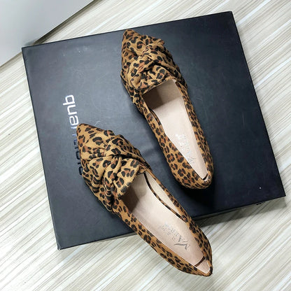 Flat Shoes for Women Suede Velvet Spring Summer Casual Shoes Women Flats Bow Flower Pointed Scoop Shoes Slip on Size 33 34 43