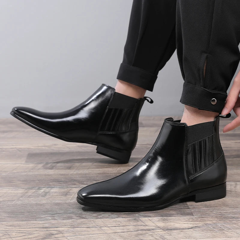 Men's Classic Retro Chelsea Boots Men Fashion British Style Short Ankle Boot Mens Casual High-Top Leather Shoes Flats