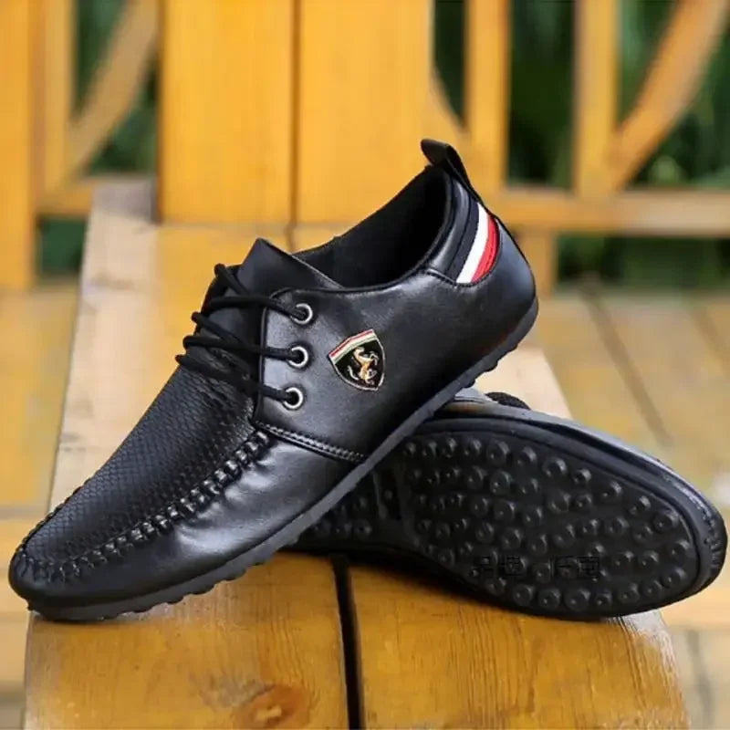 Spring and Autumn Casual Shoes Men Leather Driving Shoes Brand Man Designer Shoe Metal Decoration Men's Shoes Chaussure Hommes