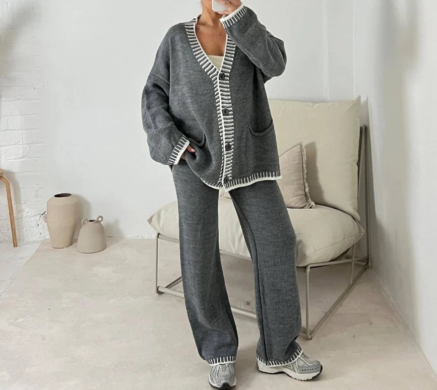 Comfortable 2 Piece Sets Women Outfit Casual Colorblock V-Neck Button Loose Pocket Pullover Straight Leg Pants Set Pajama Set