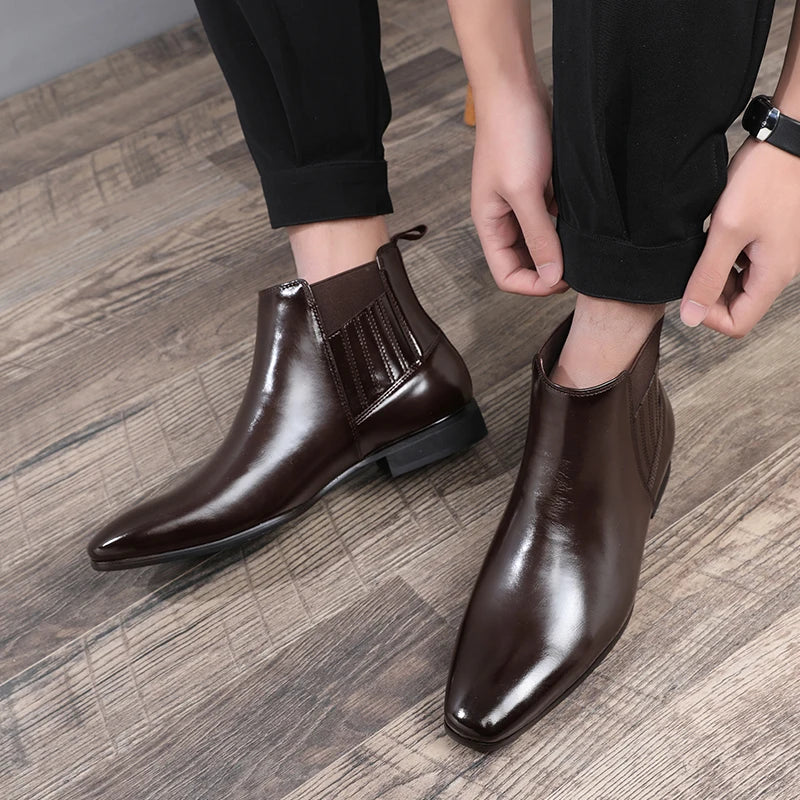 Men's Classic Retro Chelsea Boots Men Fashion British Style Short Ankle Boot Mens Casual High-Top Leather Shoes Flats