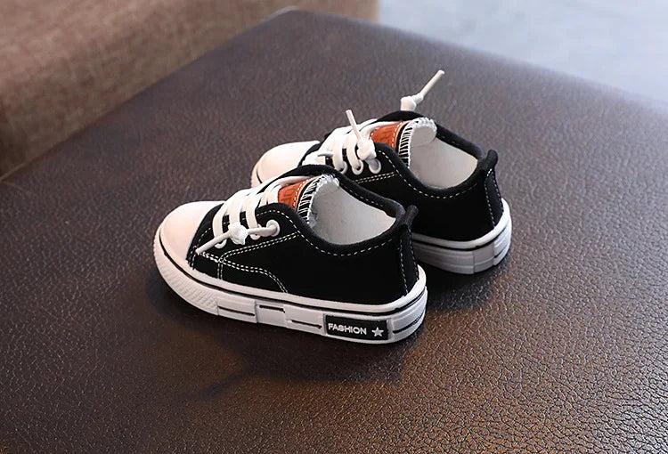 2022 Spring New Kids Canvas Shoes for Boys Solid Red Light School Casual Shoes Girls Non-slip Fashion Children Unisex Sneakers